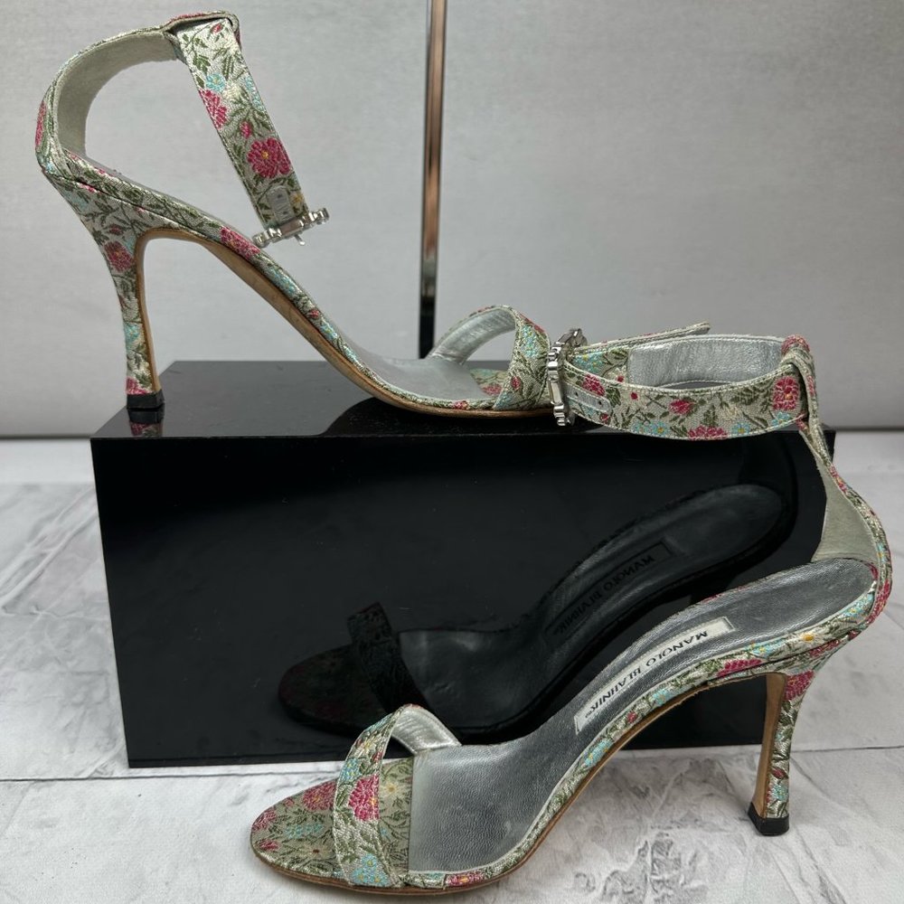 Manolo Blahnik High Heels